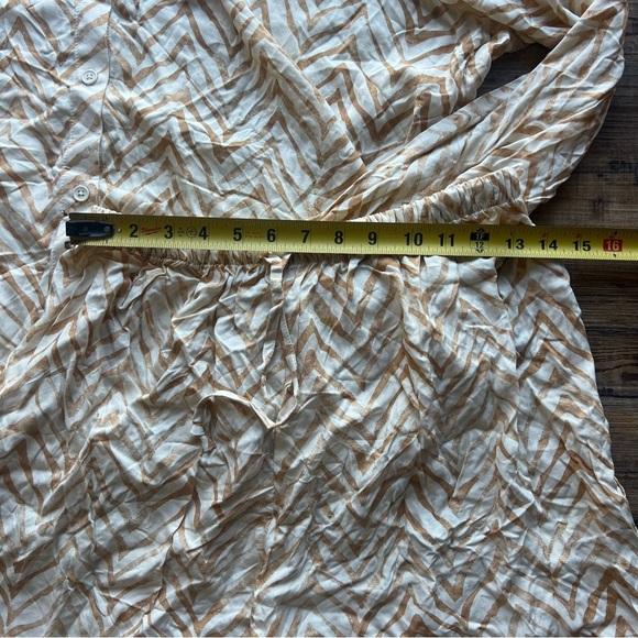 Ascot + Hart Women's Long Sleeve Button-Front & Shorts Pajama Set Size Md NWT - Picture 6 of 9